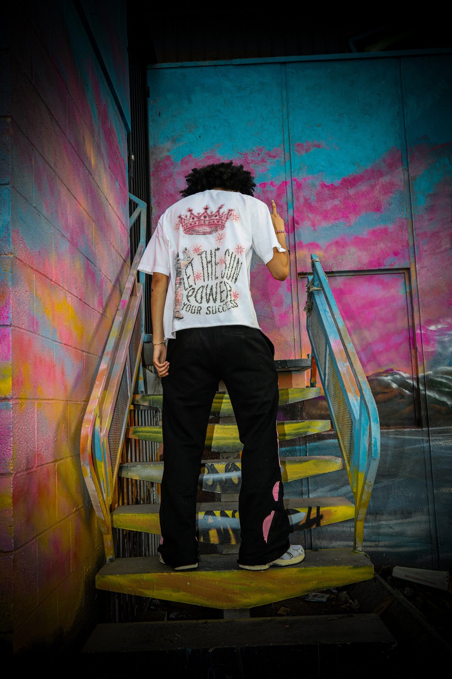 WIN TEE- white/pink